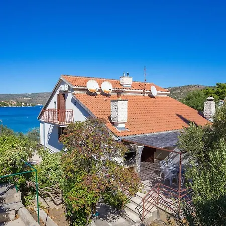 شقة By The Sea Rogoznica - 7556 روغوزنيكا